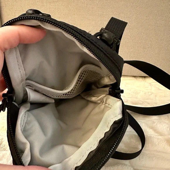 Fjallraven crossbody - Picture 4 of 7